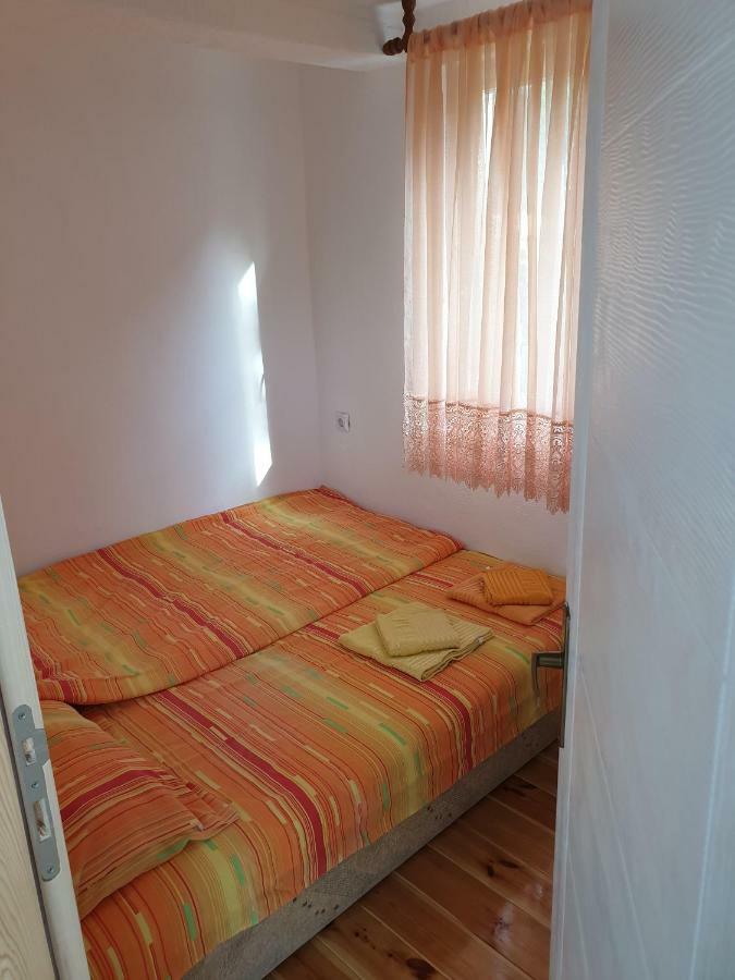 Apartmani Mir Žabljak Esterno foto